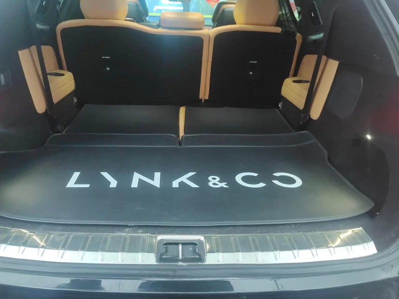 Lynk & Co 2023 #21 Lynk & Co 2023 car image #21