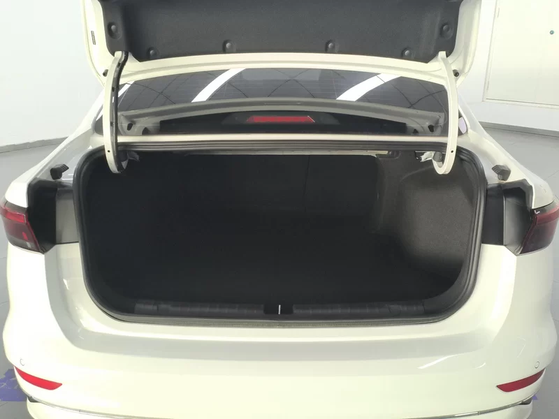 GEELY Emgrand 2024 #21 GEELY Emgrand 2024 car image #21