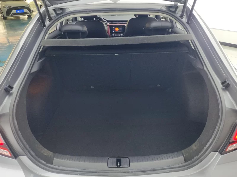 MG 6 2020 imagen de coche #21