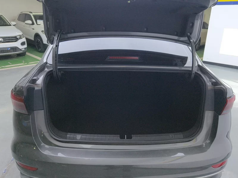 GEELY Emgrand 2024 #21 GEELY Emgrand 2024 car image #21