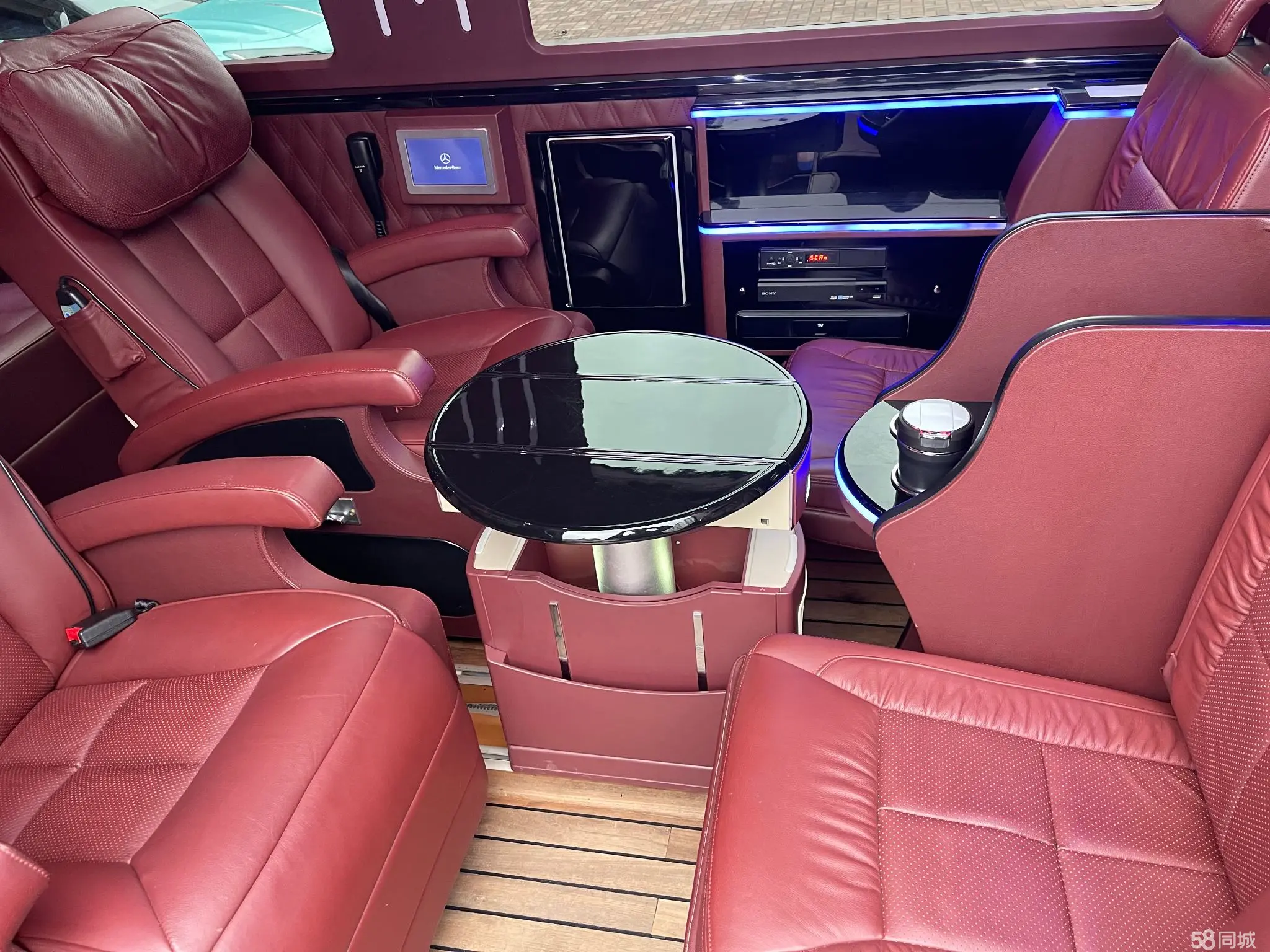 Mercedes-Benz Sprinter 2017 #21 Mercedes-Benz Sprinter 2017 car image #21