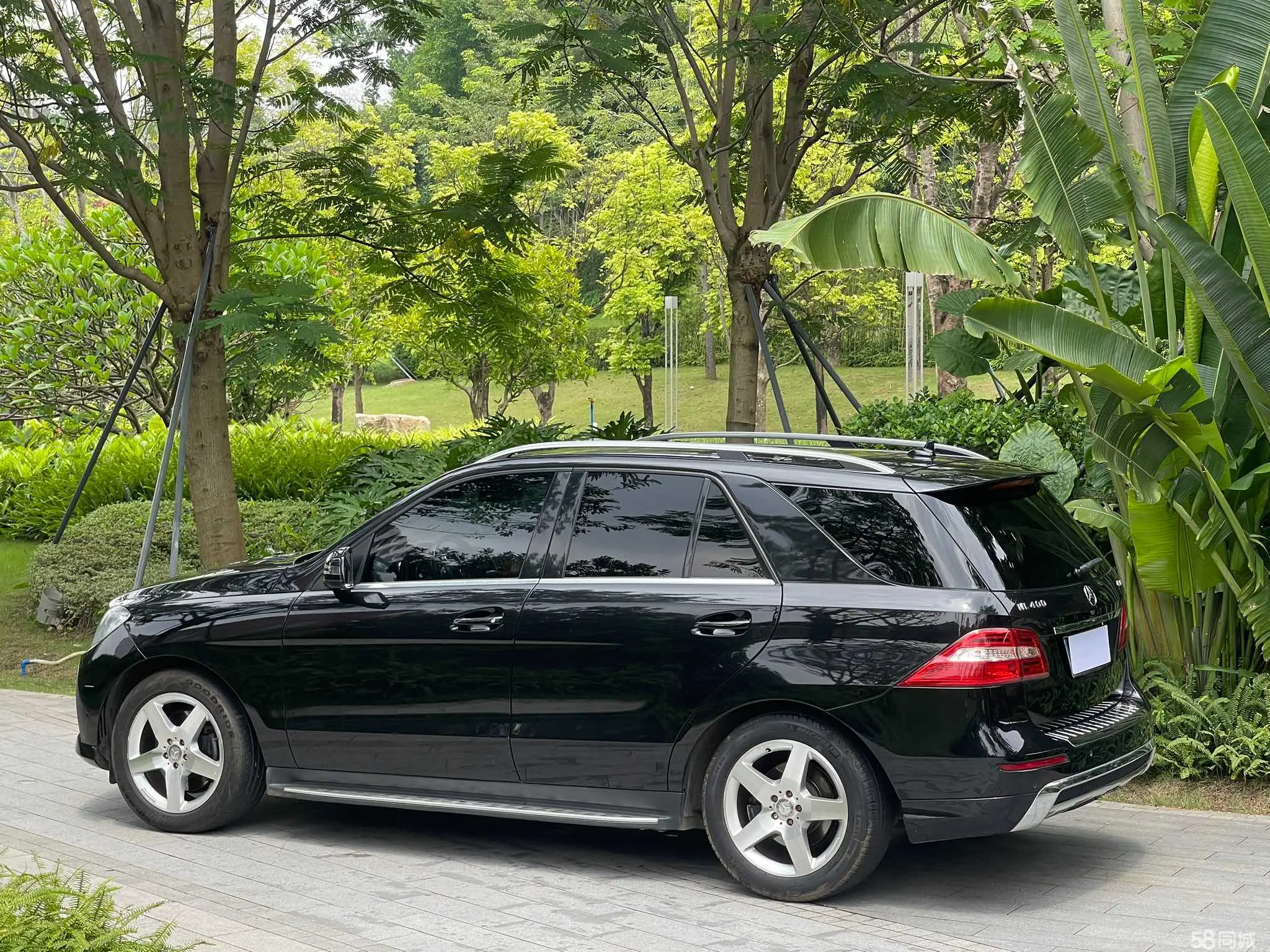 Mercedes-Benz M Class 2014 car image #21