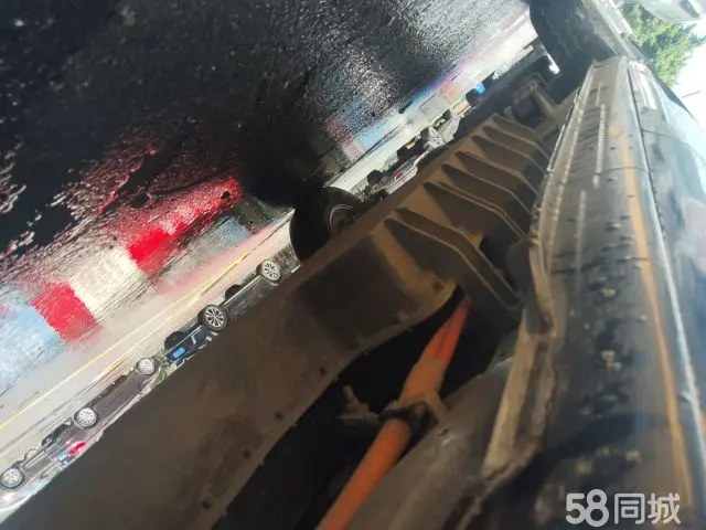 Forthing Lingzhi EV 2020 #21 Forthing Lingzhi EV 2020 car image #21