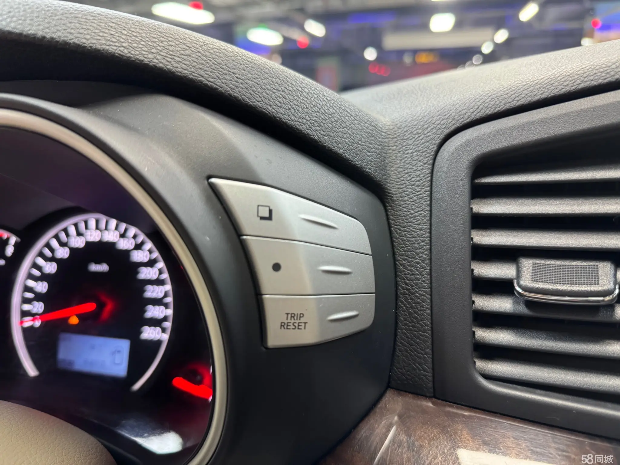 日产 贵士 2015 汽车图片 #21