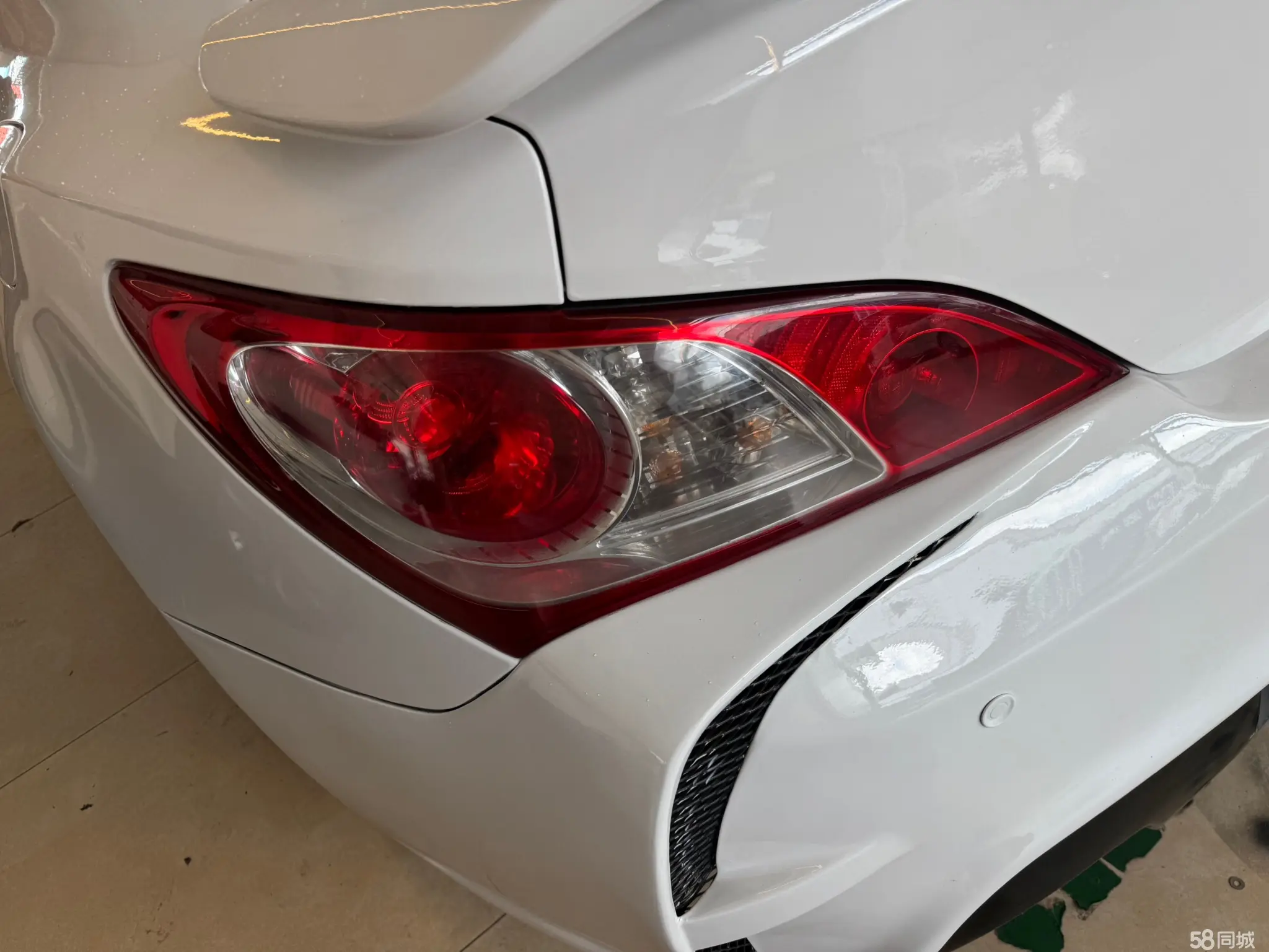 Hyundai Rohens-Coupe 2010 car image #21