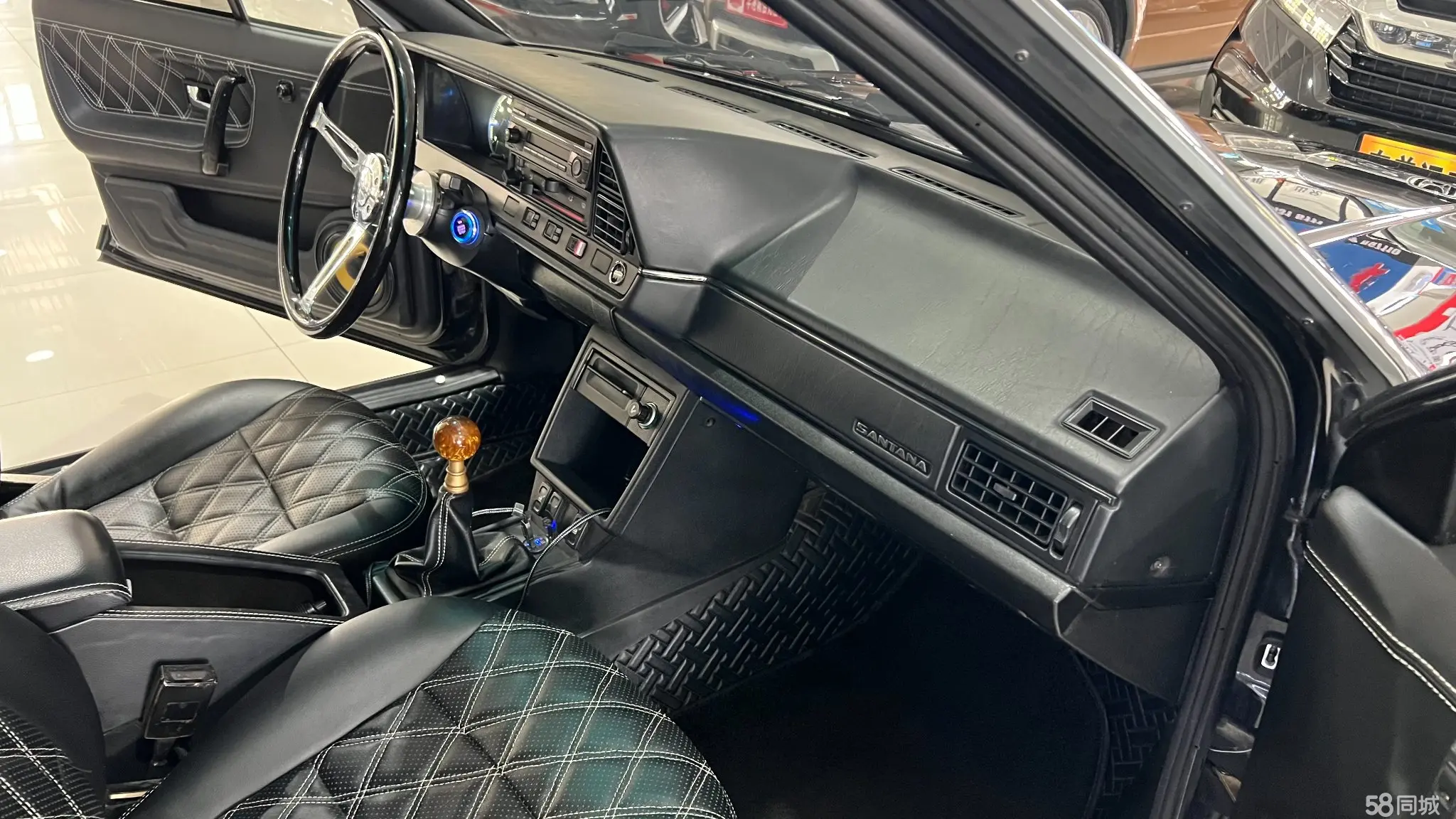 Volkswagen Santana Classic 2010 изображение автомобиля #21