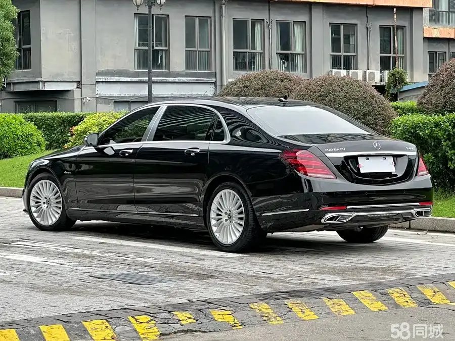 Mercedes-Benz Maybach S Class 2018 car image #21