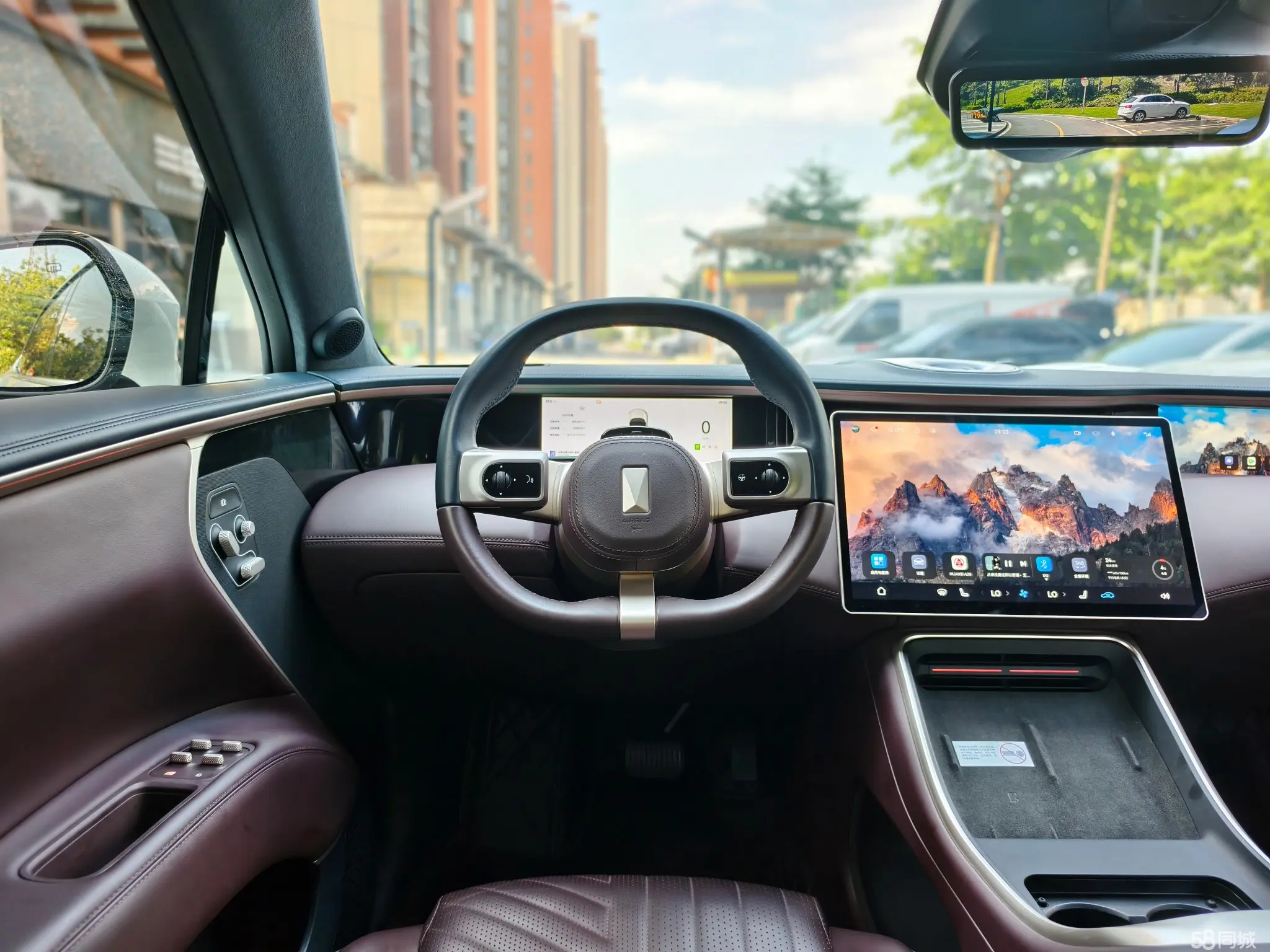 Avatr 11 2024 car image #21