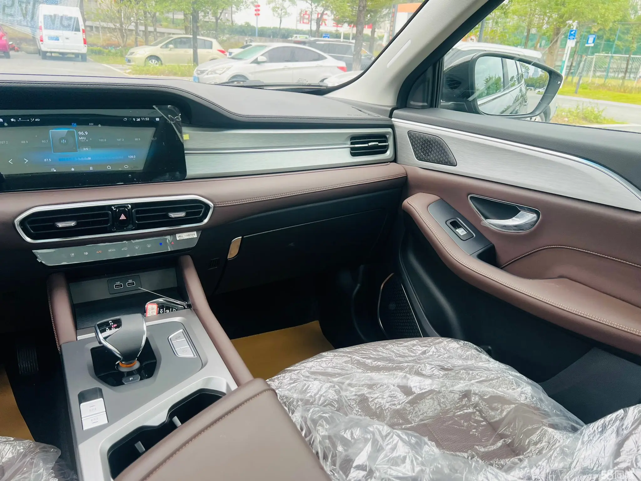 Jetour X90 PLUS 2025 car image #21