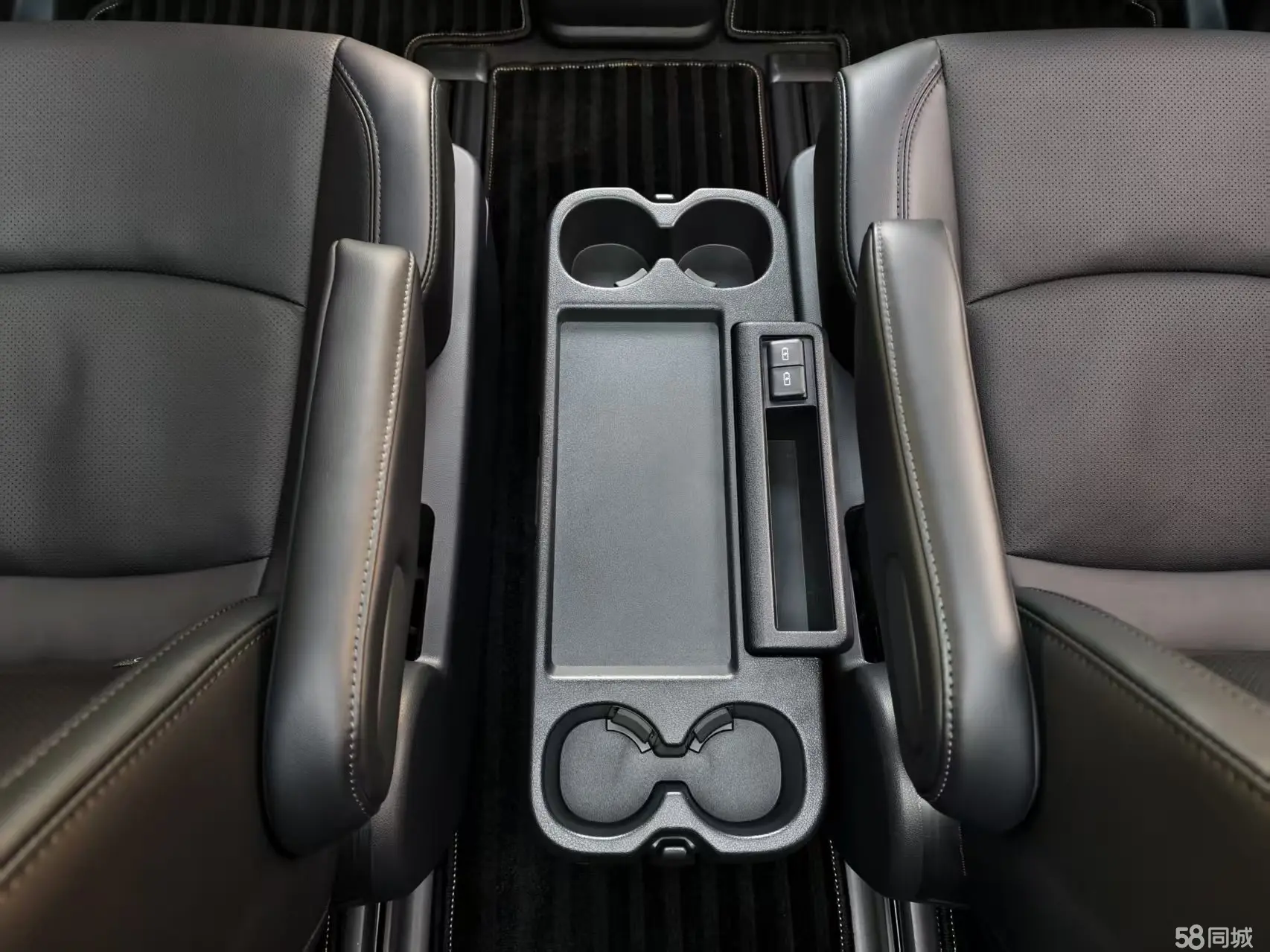 Toyota Granvia 2025 car image #21