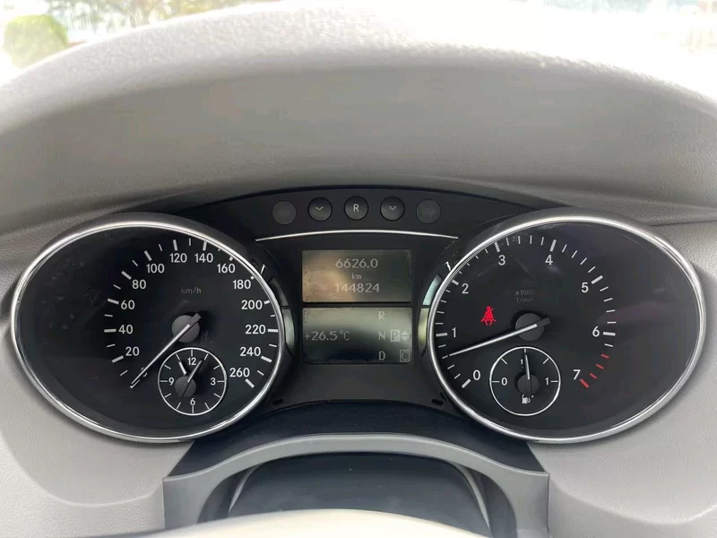 Mercedes-Benz R Class 2008 #21 Mercedes-Benz R Class 2008 car image #21