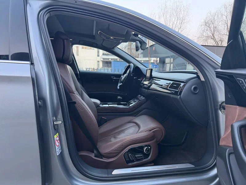 Audi A8 2011 #21 Audi A8 2011 car image #21