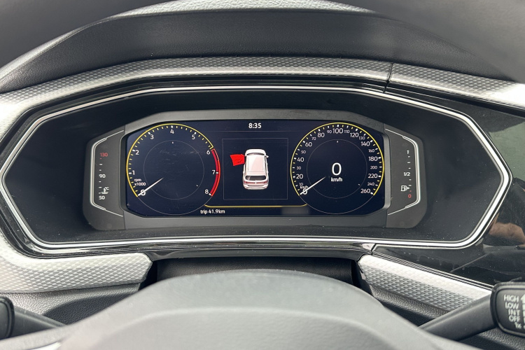 Volkswagen Tacqua 2023 car image #16