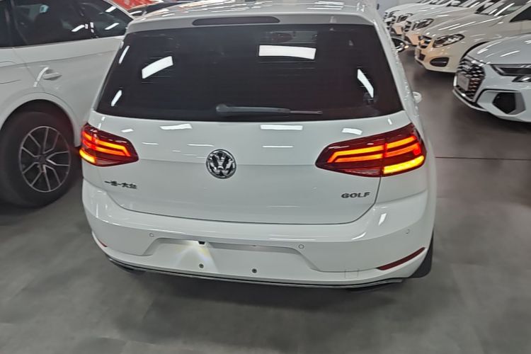 Volkswagen Golf 2019 #6 Volkswagen Golf 2019 car image #6