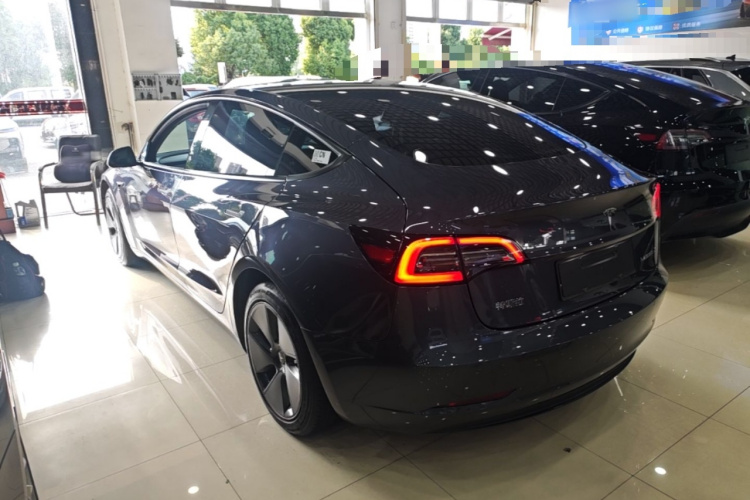 Tesla Model 3 2022 #5 Tesla Model 3 2022 immagine di auto #5