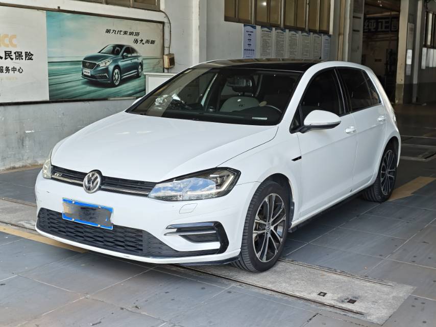 2019 2019 car image