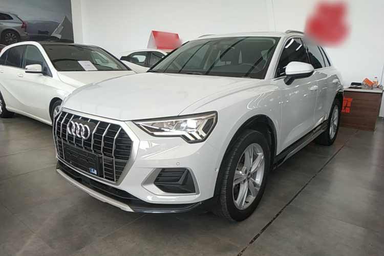 Audi Q3 2021 #2 Audi Q3 2021 car image #2