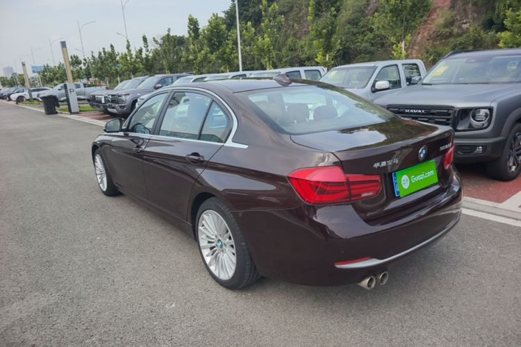 BMW 3 Series 2018 #5 BMW 3 Series 2018 immagine di auto #5