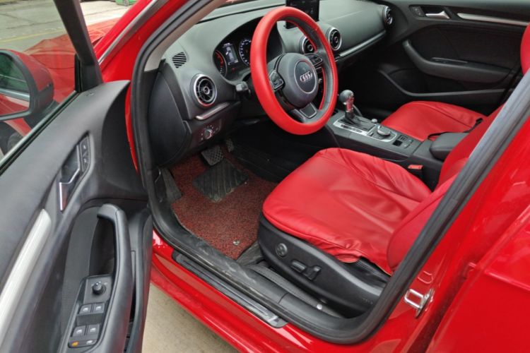 Audi A3 2015 car image #16