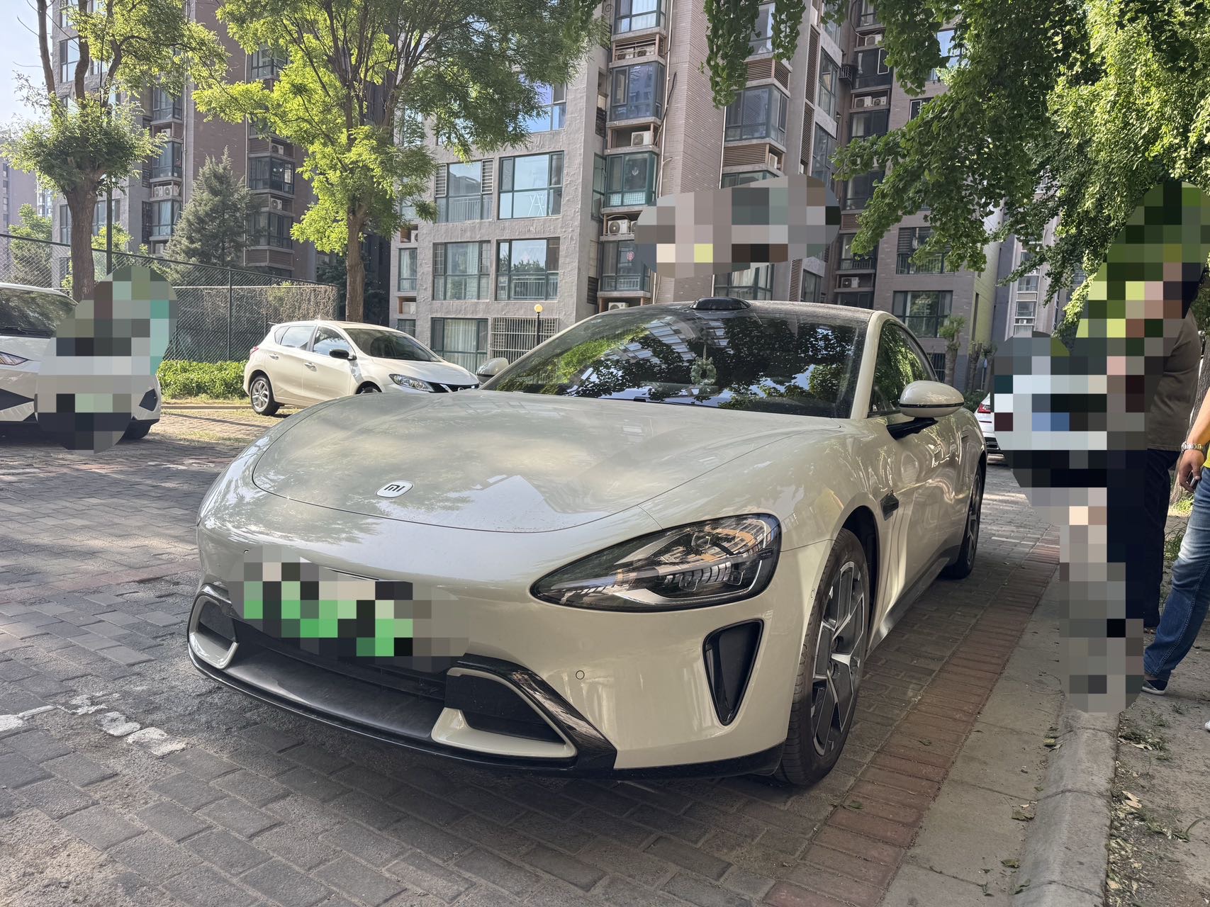 MI SU7 2025 car image 