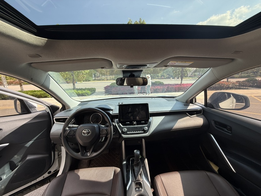 Toyota Corolla Cross 2023 car image #6