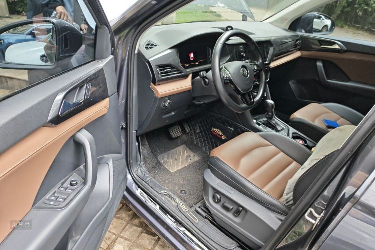 Volkswagen Tharu 2018 #18 Volkswagen Tharu 2018 image de voiture #18