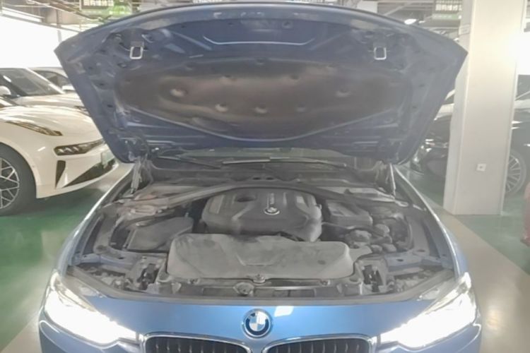 BMW 3 Series 2017 #20 BMW 3 Series 2017 car image #20