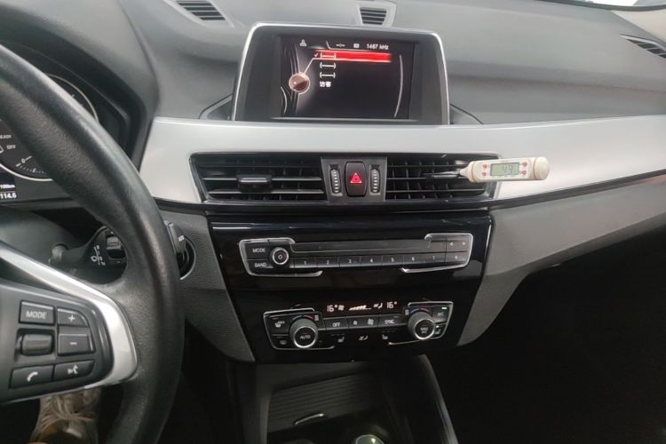 BMW X1 2017 #13 BMW X1 2017 car image #13