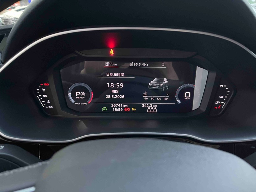 Audi Q3 2023 immagine di auto #9