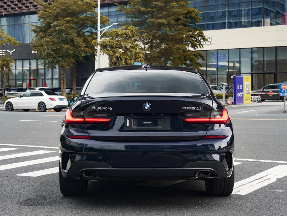 BMW 3 Series 2020 #3 BMW 3 Series 2020 car image #3