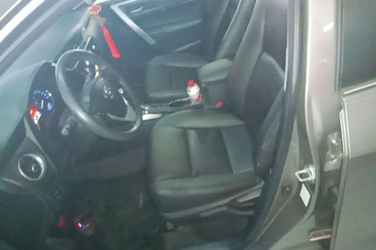Toyota Corolla 2019 #15 Toyota Corolla 2019 car image #15