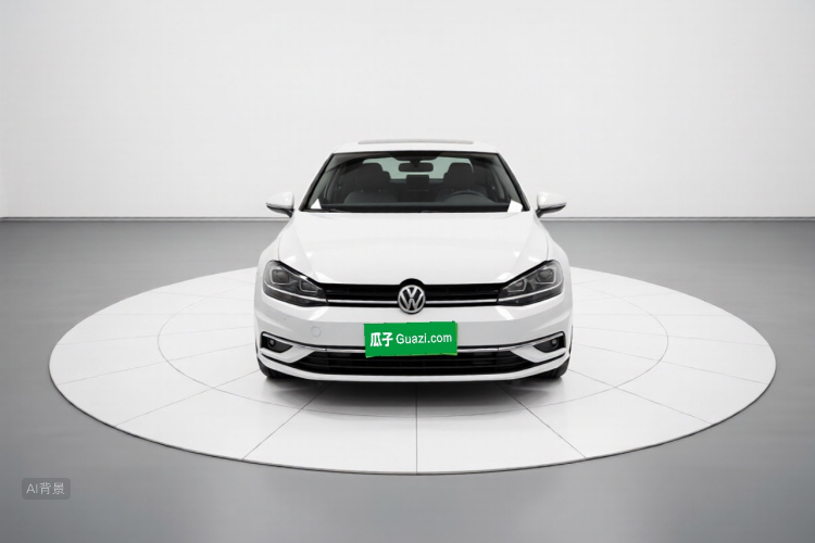 Volkswagen Golf 2019 car image #3