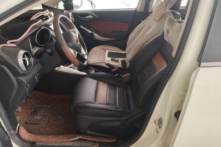BYD Yuan 2016 #18 BYD Yuan 2016 car image #18