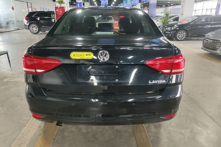 Volkswagen Lavida 2018 immagine di auto #6