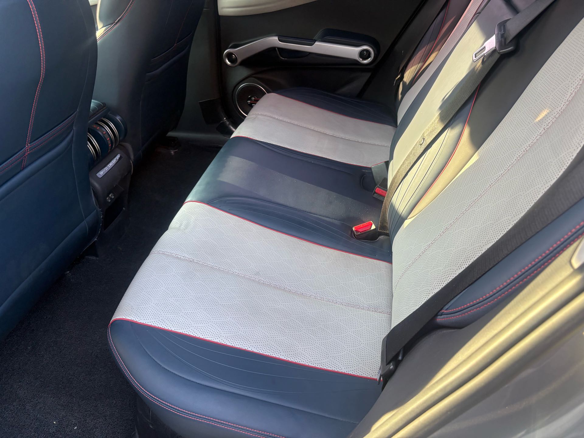 BYD Yuan Plus 2022 #6 BYD Yuan Plus 2022 imagen de coche #6