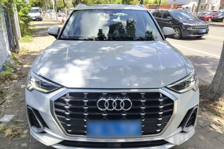 Audi Q3 2020 #3 Audi Q3 2020 car image #3