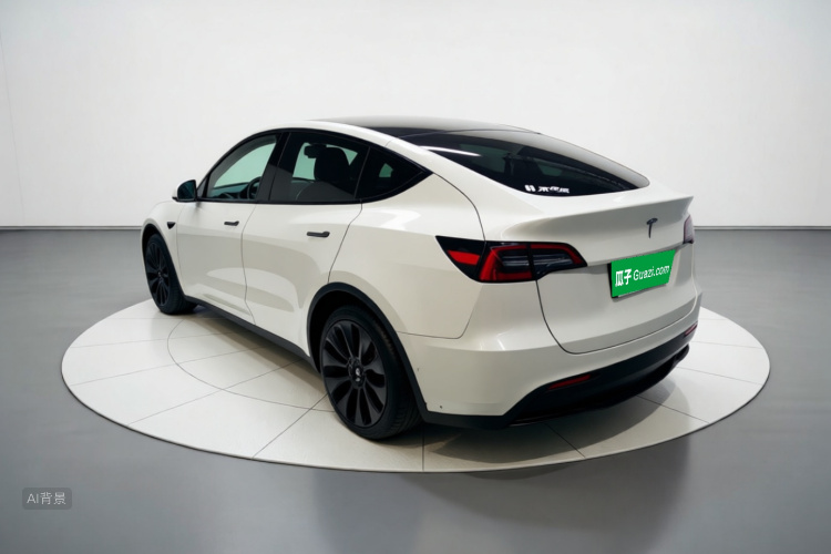 Tesla Model Y 2022 #5 Tesla Model Y 2022 car image #5