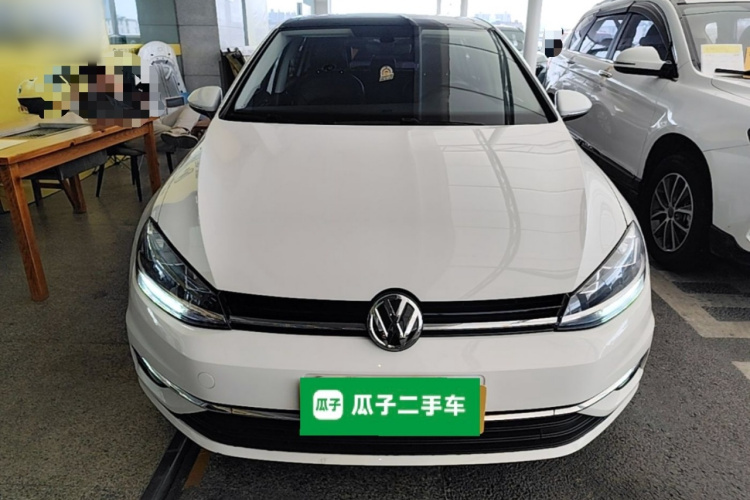 Volkswagen Golf 2018 изображение автомобиля #3
