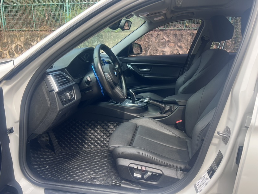 BMW 3 Series 2019 #7 BMW 3 Series 2019 imagen de coche #7