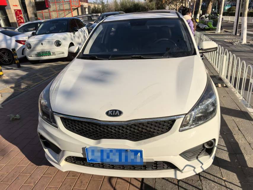 Kia K2 2018 image de voiture #2