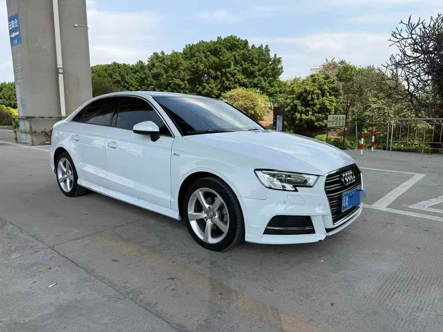 Audi A3 2018 car image #3