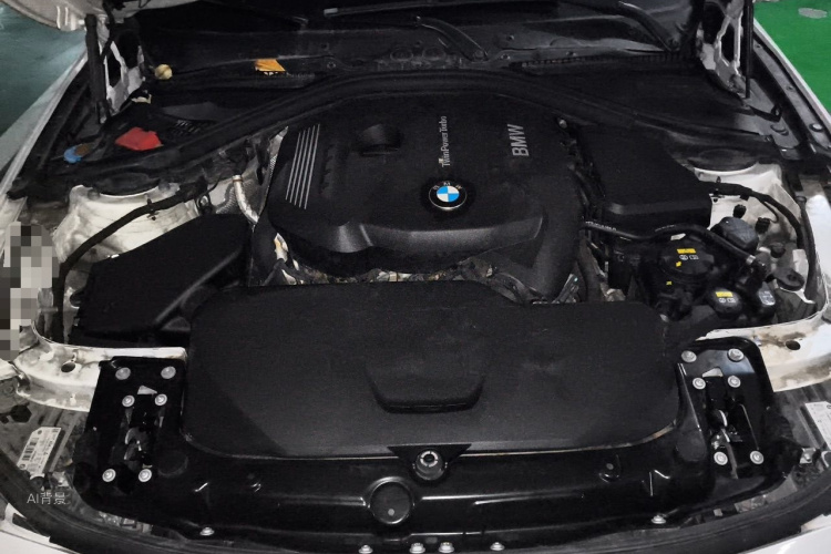 BMW 3 Series 2019 immagine di auto #22