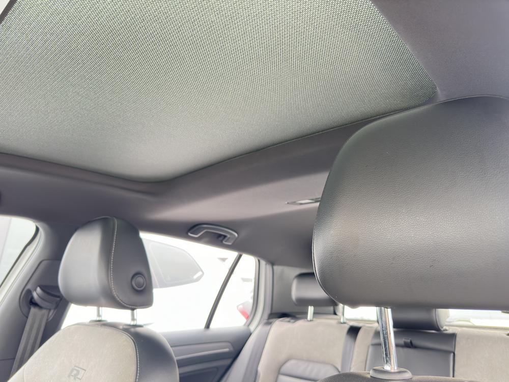 Volkswagen Golf 2017 car image #19
