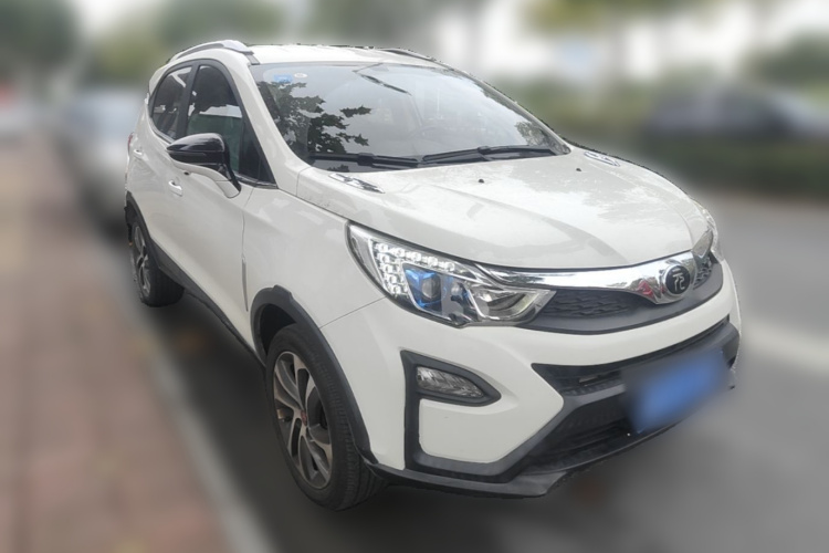 BYD Yuan 2016 #4 BYD Yuan 2016 car image #4