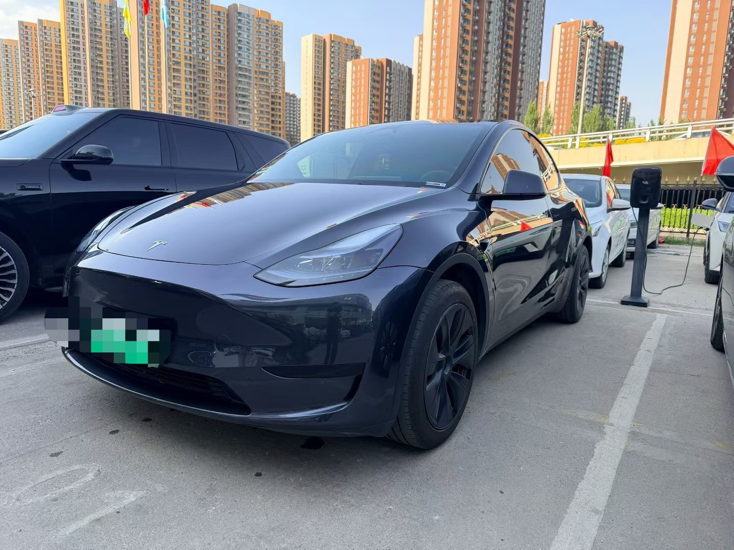 Tesla Model Y 2024 Tesla Model Y 2024 immagine di auto