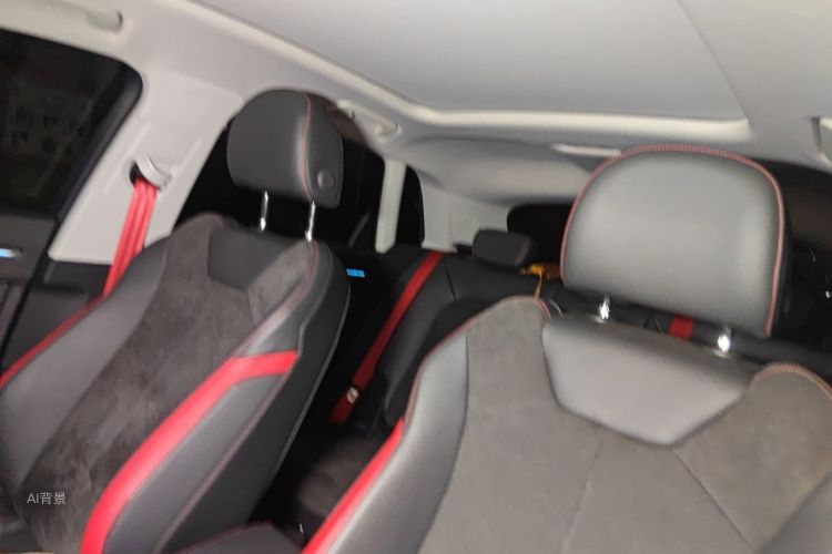 Audi Q3 2020 car image #20