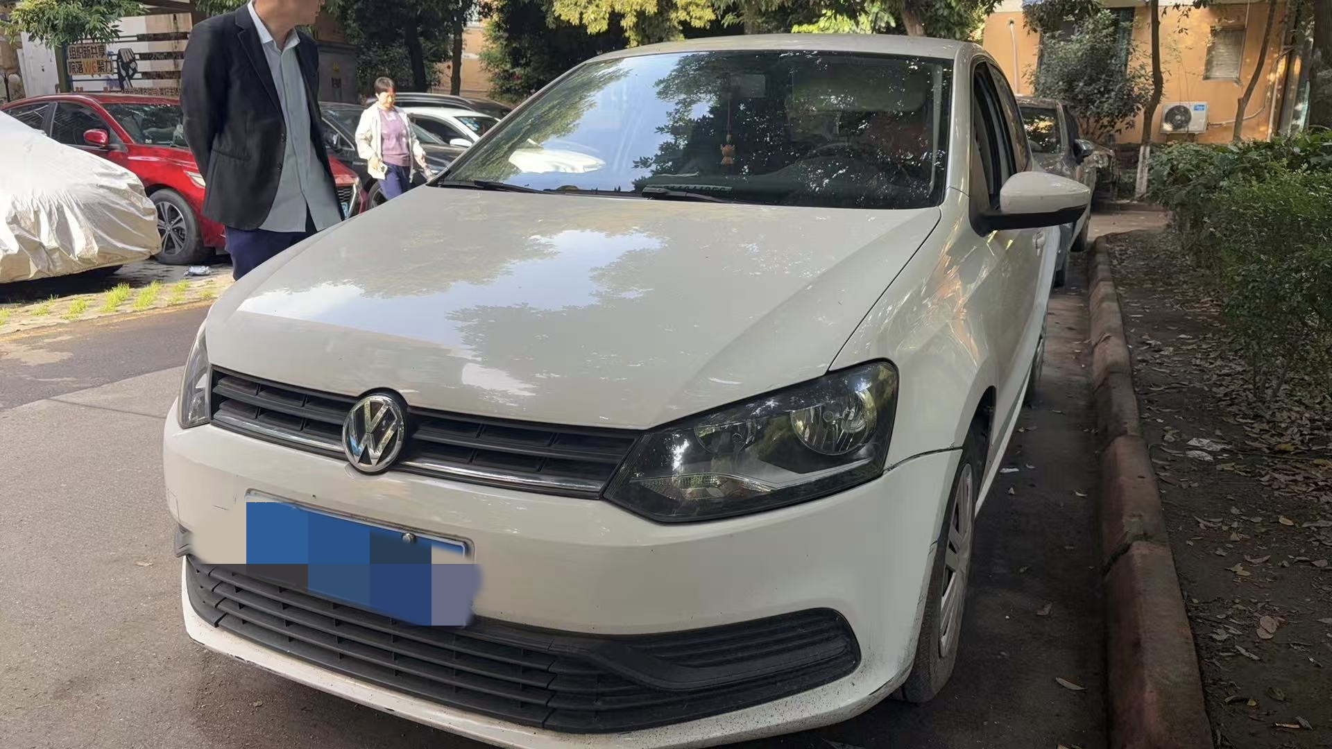 Volkswagen Polo 2018 car image 