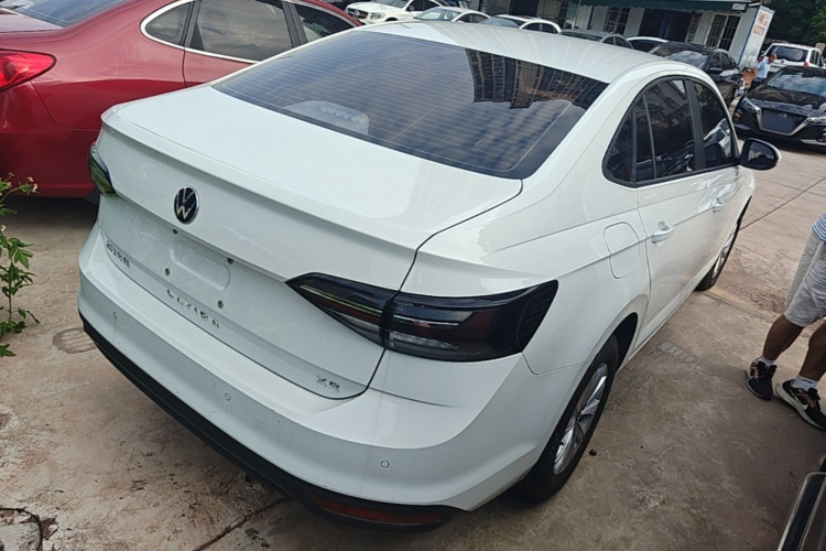 Volkswagen Lavida 2025 imagen de coche #7