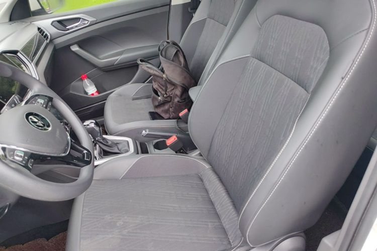 Volkswagen T-Cross 2021 car image #17