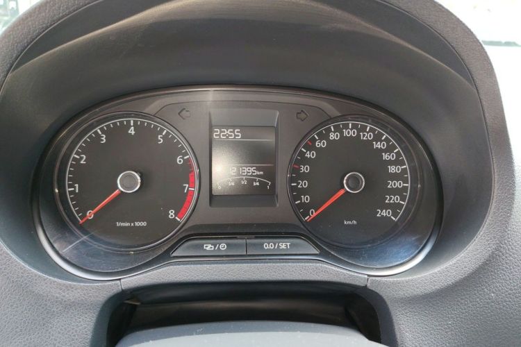 Volkswagen Polo 2015 #8 Volkswagen Polo 2015 car image #8